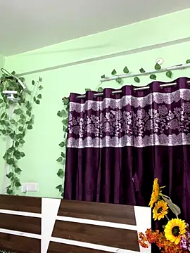 V-Hot-Sweti online show from 09.20.25