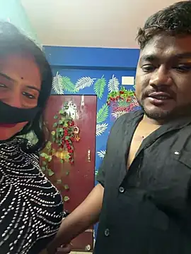 Snapshot of V-Hot-Sweti chatting on 07.26.26 V-Hot-Sweti online show from 07.26.26