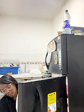 zaracollins01 online show from 11.06.25