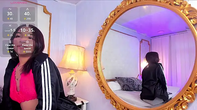 Manelyk evanss  online show from 11.19.25