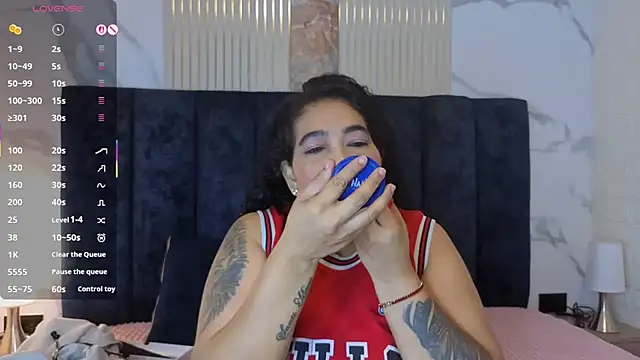 yunkeyc online show from 11.03.25