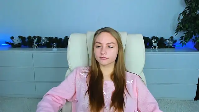 MilaAddams online show from 12.18.25