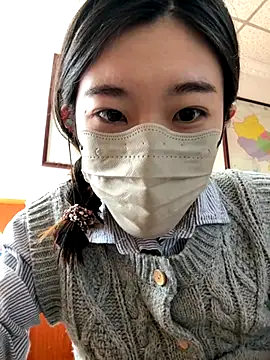 Lulu125216 online show from 11.20.25