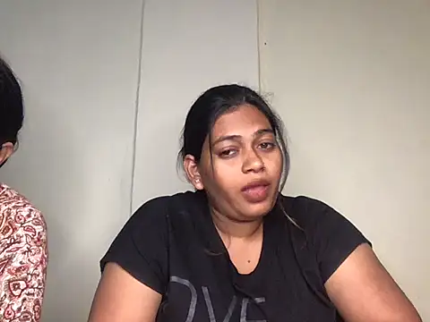 Snapshot of HoleyCoupon chatting on 01.07.26 HoleyCoupon online show from 01.07.26