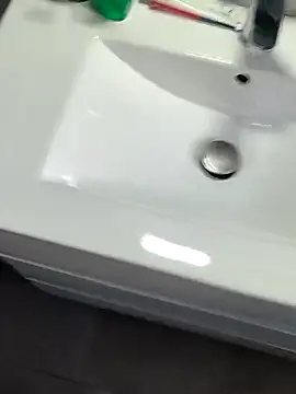 Snapshot of Yazaza1999 chatting on 10.17.25 Yazaza1999 online show from 10.17.25