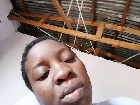 Hottnuts99 online show from 10.21.25