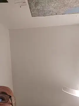 Snapshot of hpp66 chatting on 02.05.26 hpp66 online show from 02.05.26