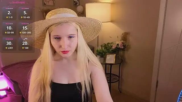 Milana Key online show from 11.28.25