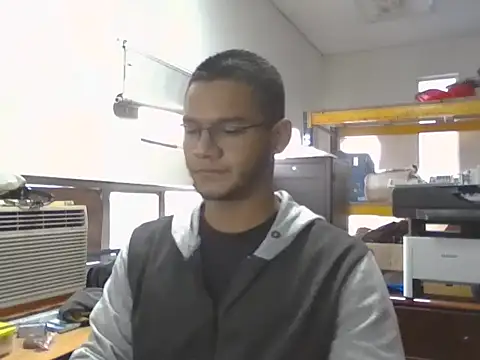 Snapshot of jayden_cooper1 chatting on 12.05.25 jayden cooper1 online show from 12.05.25