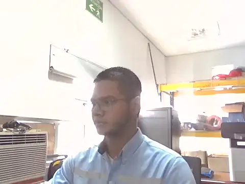 Snapshot of jayden_cooper1 chatting on 12.16.25 jayden cooper1 online show from 12.16.25