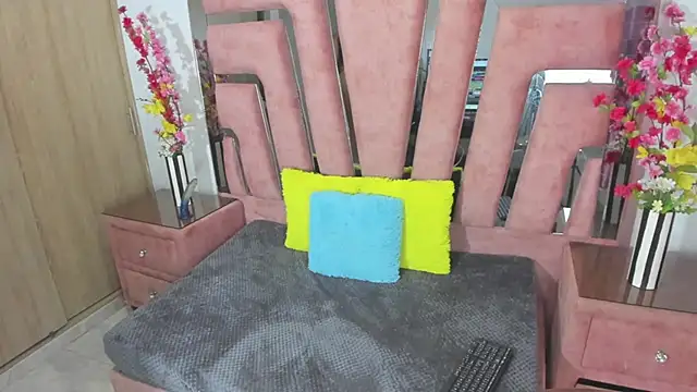 MaraKarly online show from 03.31.26