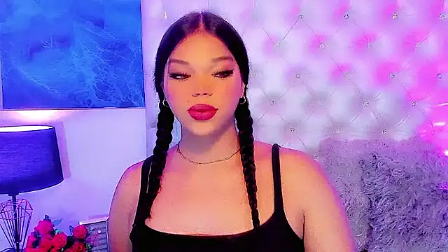 Valeria Swett  online show from 02.26.26