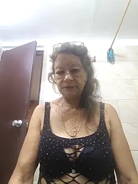 MaryLunne online show from 10.14.25