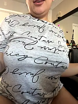 latina curvy22 online show from 11.23.25