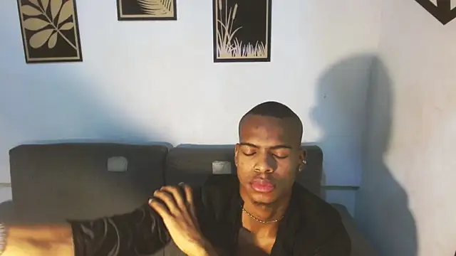 criss zuri online show from 09.24.25