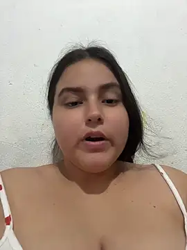 mia-08martinez  online show from 05.13.26