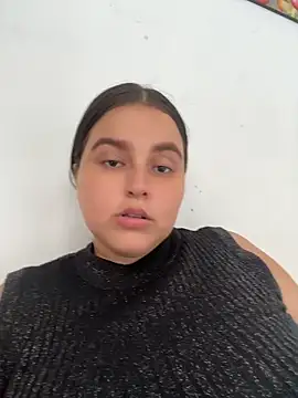 mia-08martinez  online show from 05.28.26