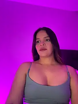 Snapshot of helen_palmer chatting on 10.30.25 helen palmer online show from 10.30.25