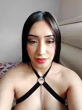 Snapshot of KIMGREY__ chatting on 09.26.25 KIMGREY online show from 09.26.25