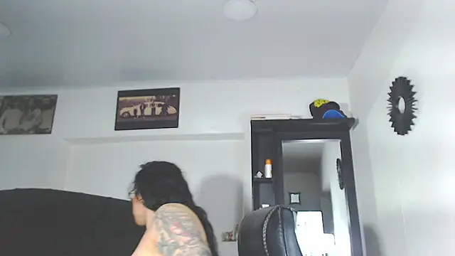 Vicky hotmilf online show from 09.26.25