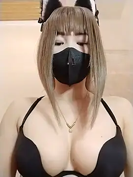 Snapshot of Helen69x chatting on 04.28.26 Helen69x online show from 04.28.26