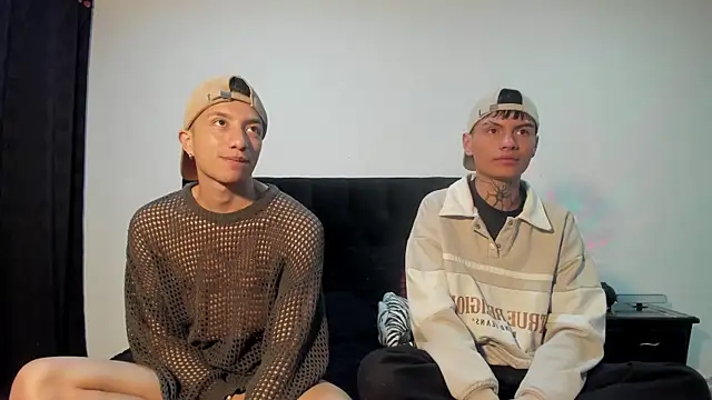 mhatias  online show from 11.06.25