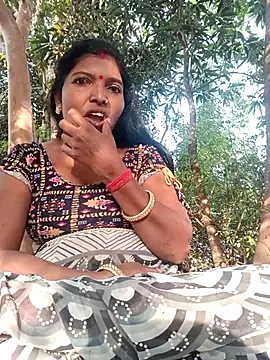 Snapshot of Jivika_Jaiswal chatting on 11.14.25 Jivika Jaiswal online show from 11.14.25