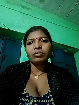 Snapshot of Jivika_Jaiswal chatting on 11.14.25 Jivika Jaiswal online show from 11.14.25