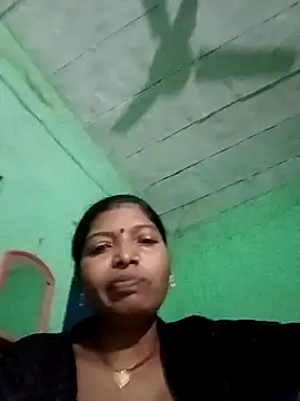 Snapshot of Jivika_Jaiswal chatting on 11.16.25 Jivika Jaiswal online show from 11.16.25