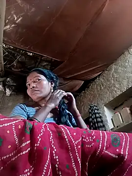 Snapshot of Jivika_Jaiswal chatting on 12.20.25 Jivika Jaiswal online show from 12.20.25