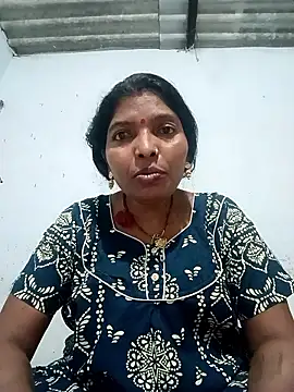 Snapshot of Jivika_Jaiswal chatting on 01.14.26 Jivika Jaiswal online show from 01.14.26