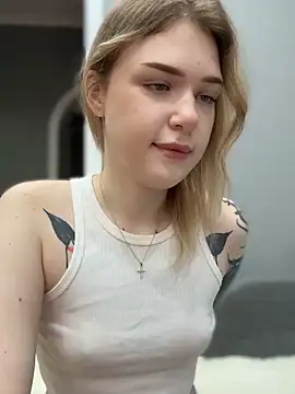 elliss  online show from 10.11.25