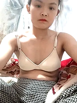 xinhxinhcute online show from 09.27.25