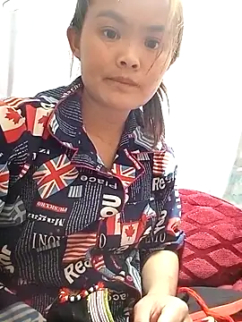 xinhxinhcute online show from 11.10.25