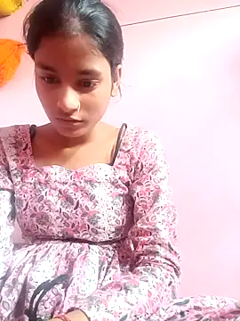 Snapshot of Hot_Mayra_ chatting on 09.20.25 Hot Mayra online show from 09.20.25