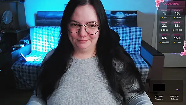 EmillyBones online show from 01.10.26