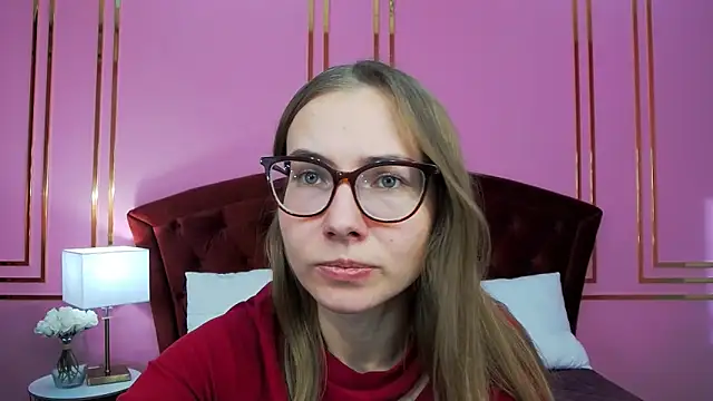 Snapshot of JessieJuss chatting on 10.13.25 JessieJuss online show from 10.13.25