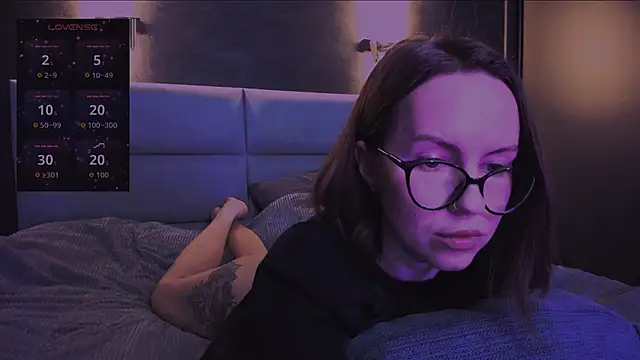 Snapshot of North_baby chatting on 11.27.25 North baby online show from 11.27.25