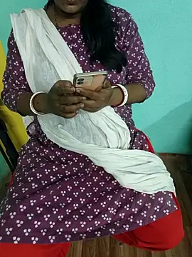 Snapshot of desi_boudi87 chatting on 05.11.26 desi boudi87 online show from 05.11.26