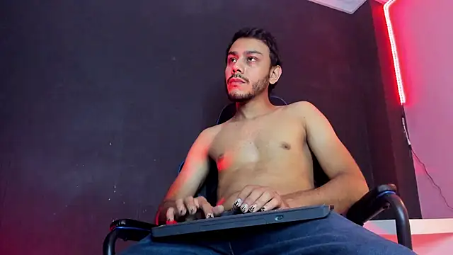 Boss Domiinator online show from 03.20.26