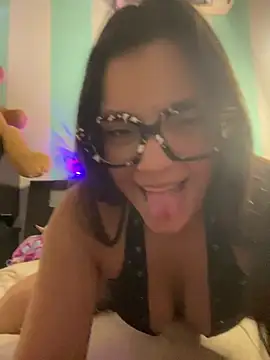 Snapshot of alilith chatting on 01.31.26 alilith online show from 01.31.26