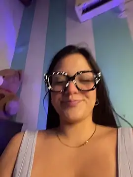 Snapshot of alilith chatting on 02.17.26 alilith online show from 02.17.26