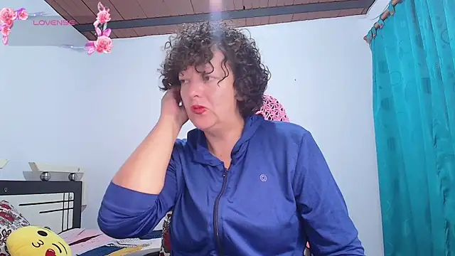 Miss Oriana online show from 10.15.25