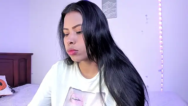 Michluxe 69 online show from 11.12.25