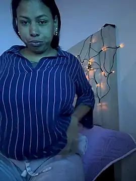 Michluxe 69 online show from 12.15.25