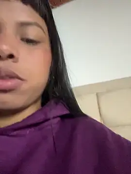 Snapshot of Michluxe_69 chatting on 02.10.26 Michluxe 69 online show from 02.10.26