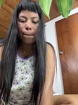 Snapshot of Michluxe_69 chatting on 02.18.26 Michluxe 69 online show from 02.18.26