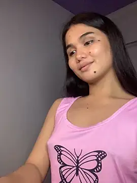 Snapshot of AngelHille chatting on 09.27.25 AngelHille online show from 09.27.25