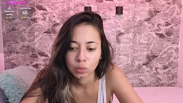 Danny Ninaa online show from 10.28.25