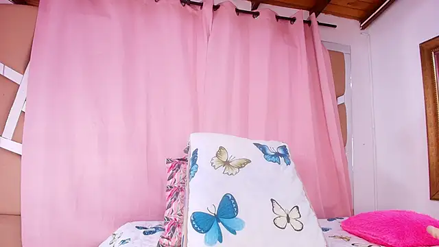 sweegirl69 online show from 10.10.25